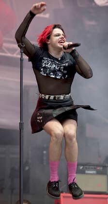 Yungblud performs on Main Stage West during day 3 of Reading Festival 2021 at Richfield Avenue in Reading, Berkshire. AUGUST 29th 2021  DFLx21487