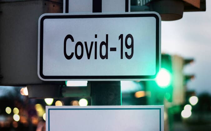 02 September 2021: Hospitalization pandemic will be set as new Covid-19 incidence value, incidence will no longer be an indicator of pandemic but hospitalization, occupancy of intensive care beds in hospitals *** Die Krankenhausampel wird als neuer Covid-19 Inzidenzwert festgesetzt, die Inzidenz wird kein Indikator der Pandemie mehr sein sondern die Hospitalisierung, Belegung der Intensivbetten in Krankenhäusern