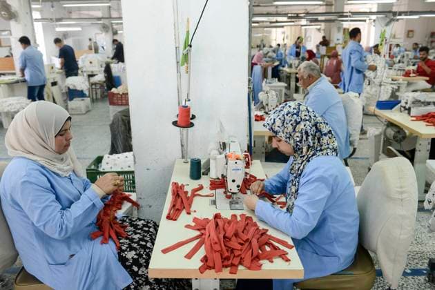 Egypt, Bilbeis, Sekem Project EGYPT, Bilbeis, Sekem organic farm, organic textile production, processing of organic cotton *** AEGYPTEN, Bilbeis, Sekem Biofarm, Verarbeitung von Biobaumwolle zu Textilien Bilbeis Cairo Egypt