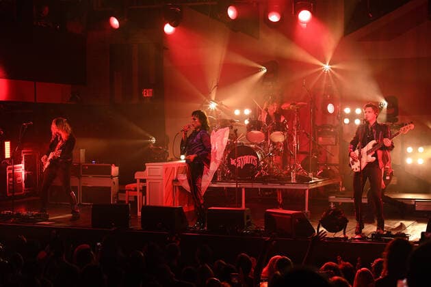 FORT LAUDERDALE FL - SEPTEMBER 01: Adam Slack, Luke Spiller, Gethin Davies and Jed Elliott of The Struts perform at Revolution Live on September 1, 2021 in Fort Lauderdale, Florida. Copyright: xmpi04x