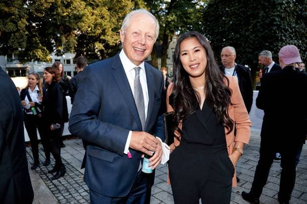 Verleihung des 57. Grimme-Preises im Theater Marl Tom Buhrow und Mai Thi Nguyen-Kim auf dem roten Teppich bei der Verleihung des 57. Grimme-Preises im Theater Marl. *** 57 Grimme Award ceremony at Theater Marl Tom Buhrow and Mai Thi Nguyen Kim on the red carpet at the 57 Grimme Award ceremony at Theater Marl Copyright: xEventpressxGolejewskix