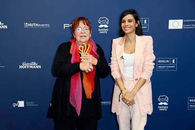 Walfriede Schmitt und Collien Ulmen-Fernandes bei der Verleihung des Deutschen Schauspielpreises 2021 im Restaurant Spindler & Klatt. Berlin, 03.09.2021