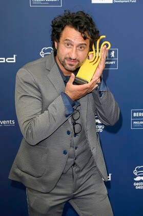 Serkan Kaya bei der Verleihung des Deutschen Schauspielpreises 2021 im Restaurant Spindler & Klatt. Berlin, 03.09.2021