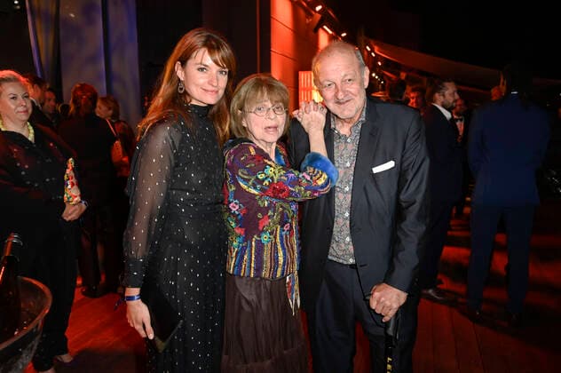 Ina Paule Klink, Cornelia Froboess und Leonard Lansink bei der Verleihung des Deutschen Schauspielpreises 2021 im Restaurant Spindler & Klatt. Berlin, 03.09.2021