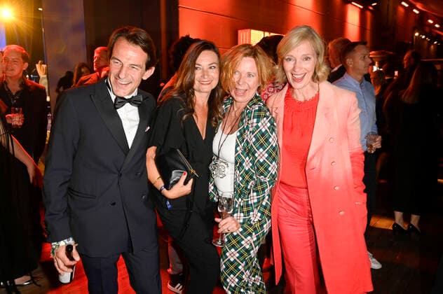 Hans-Werner Meyer, Jacqueline Macaulay, Marion Kracht und Katja Weitzenböck bei der Verleihung des Deutschen Schauspielpreises 2021 im Restaurant Spindler & Klatt. Berlin, 03.09.2021