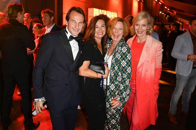 Hans-Werner Meyer, Jacqueline Macaulay, Marion Kracht und Katja Weitzenböck bei der Verleihung des Deutschen Schauspielpreises 2021 im Restaurant Spindler & Klatt. Berlin, 03.09.2021