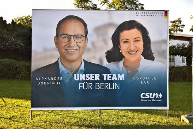 Wahl bzw Bundestagswahl 2021. Wahlplakat der CDU CSU mit Alexander Dobrindt und Dorothee Baer