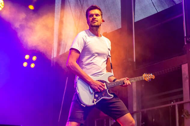 Phil Schöpe von Kempes Finest live beim Üvverm Horizont Konzert auf dem OpenAir-Port Festival 2021 am Flughafen Köln Bonn. Köln, 04.09.2021