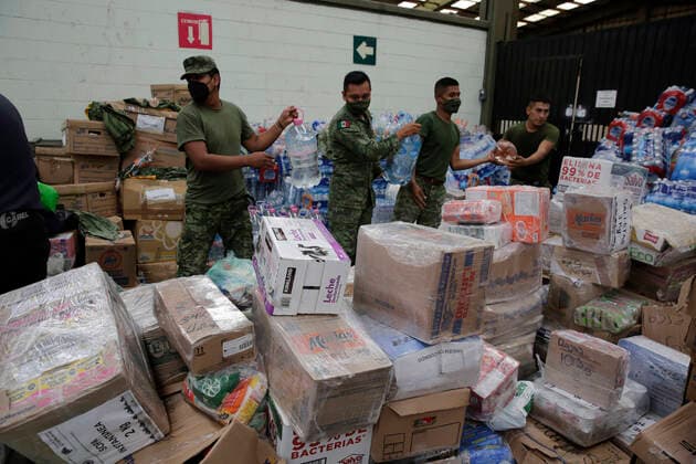 Support Out For Victims Of Hurricane Grace MEXICO CITY, MEXICO - SEPTEMBER 4: The military organize groceries in a collection center to be delivered to the victims after the arrive of Hurricane Grace, which hit in the state of Veracruz, causing damage and leaving many families without homes. On September 4, 2021 in Mexico City, Mexico. (Photo by Angel Morales Rizo) Copyright: xAngelxMoralesxRizox EYEPIXGROUP_AM_04092021_14052