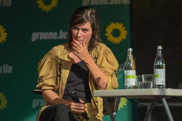 Bilder des Jahres 2021, Entertainment 09 September Entertainment Themen der Woche KW36 Entertainment Bilder des Tages 07.09.2021,xlakx,Politik,Wahlkampf Tour Annalena Baerbock in Berlin emspor,Schauspielerin Nora Tschirner Berlin *** 07 09 2021,xlakx,politics,election campaign tour Annalena Baerbock in Berlin emspor,actress Nora Tschirner Berlin