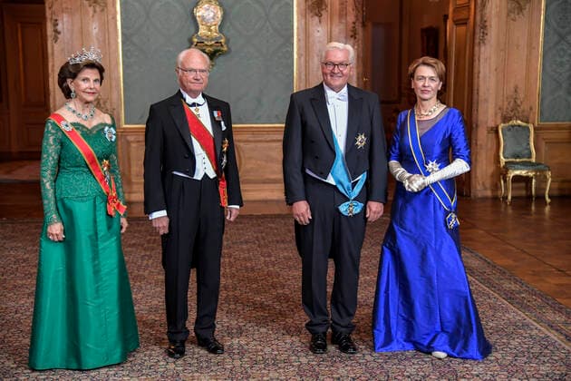 (L-R) Sweden s Queen Silvia, King Carl Gustaf, German President Frank-Walter Steinmeier and his wife Elke Büdenbender pose for a photo before a State Banquet at the Royal Palace in Stockholm, Sweden, on Sept. 07 2021. The German presidential couple arrived in Sweden on Tuesday for a three-day state visit. STOCKHOLM Sweden POL x10040x *** L R Sweden s Queen Silvia, King Carl Gustaf, German President Frank Walter Steinmeier and his wife Elke Büdenbender pose for a photo before a State Banquet at the Royal Palace in Stockholm, Sweden, on Sept 07 2021 The German presidential couple arrived in Sweden on Tuesday for a three day state visit STOCKHOLM Sweden POL x10040x,  Copyright: xAndersxWiklund TTx SWEDEN GERMANY STATE VISIT