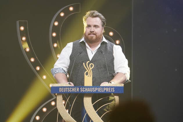 Verleihung DEUTSCHER SCHAUSPIELPREIS 2021 Tristan Seith bei der Verleihung DEUTSCHER SCHAUSPIELPREIS 2021 im Spindler und Klatt in Berlin Copyright: xEventpressx