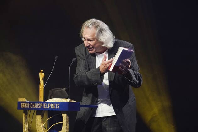 Verleihung DEUTSCHER SCHAUSPIELPREIS 2021 Klaus Pohl bei der Verleihung DEUTSCHER SCHAUSPIELPREIS 2021 im Spindler und Klatt in Berlin Copyright: xEventpressx