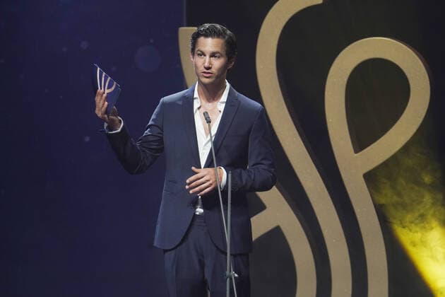 Verleihung DEUTSCHER SCHAUSPIELPREIS 2021 Tim Oliver Schultz bei der Verleihung DEUTSCHER SCHAUSPIELPREIS 2021 im Spindler und Klatt in Berlin Copyright: xEventpressx