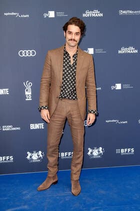 Verleihung DEUTSCHER SCHAUSPIELPREIS 2021 Maximilian Befort auf dem roten Teppich bei der Verleihung des Deutschen Schauspielpreis im Spindler & Klatt in Berlin. Copyright: xEventpressxGolejewskix