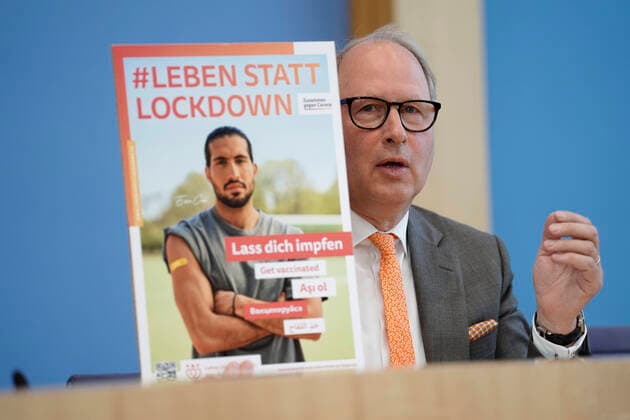 Bundespressekonferenz Impfkampagne gegen Corona Aktuell,08.09.2021,Berlin,Stefan Genth, Hauptgeschaeftsfuehrer, Handelsverband Deutschland (HDE) im Portrait bei der Bundespressekonferenz zum Thema Impfkampagne gegen Corona Berlin Berlin Deutschland
