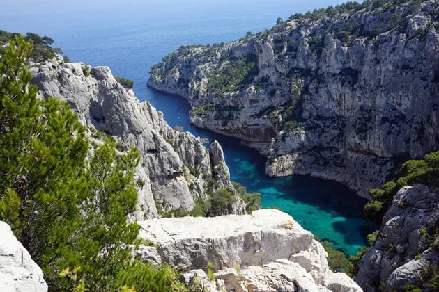Calanque d En-Vau, Cassis, Calanque, Nationalpark Calanques, Massif des Calanques, Departements Bouches-du-Rhone, Frankreich, Europa *** Calanque d En Vau, Cassis, Calanque, Calanques National Park, Massif des Calanques, Bouches du Rhone, France, Europe Copyright: imageBROKER G.xThielmann ibltge05431287.jpg