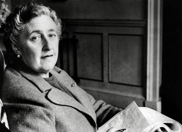 English crime mystery writer Agatha Christie at her home, Greenway House, Devon, England, 1946 File Reference 34145-432THA  Copyright: xCinemaxLegacyxCollection ThexHollywoodxArchivex 34145-432THA The Hollywood Archive