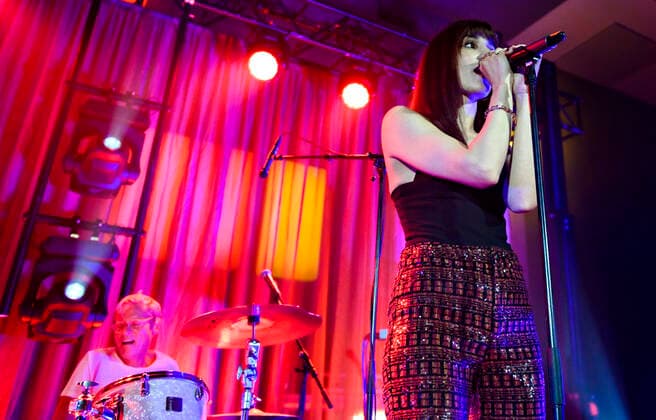 Gruppen Kalaha paa scenen under P6 BEAT Rocker Koncerthuset loerdag den 11. september 2021. For ottende gang afholder P6 radiokanalen P6 BEAT Rocker Koncerthuset, hvor det ypperligste den danske musikscene kan praestere spiller live i DR Koncerthuset. Showet er ogsaa en markering af P6 BEATs 10 aars foedselsdag.. , Copenhagen