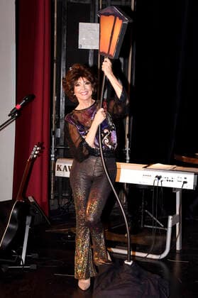 Cornelia Corba mit ihrer Konzertshow Die Schwabinger Gisela im Kleinen Theater. Haar, 11.09.2021