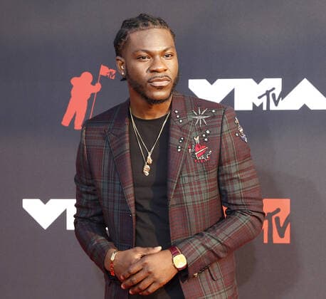 MTV s Dometi Pongo arrives on the red carpet at the 38th annual MTV Video Music Awards at Barclays Center in New York City on Sunday, September 12, 2021.  NYP20210912105 JOHNxANGELILLO