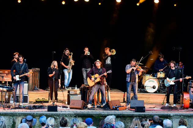 Gregor Meyle & Band live beim Endlich wieder! Sommerkonzert im Parktheater Großer Garten. Dresden, 12.09.2021