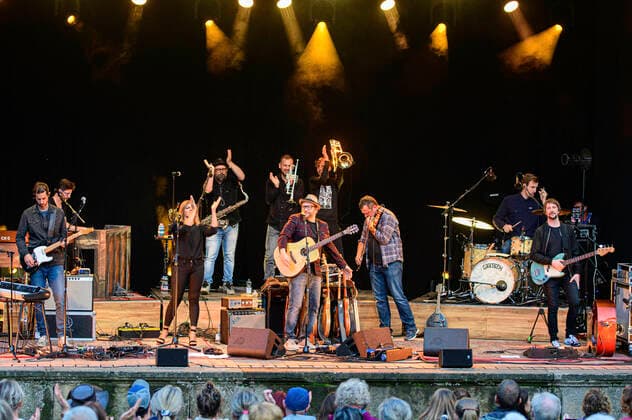 Gregor Meyle & Band live beim Endlich wieder! Sommerkonzert im Parktheater Großer Garten. Dresden, 12.09.2021