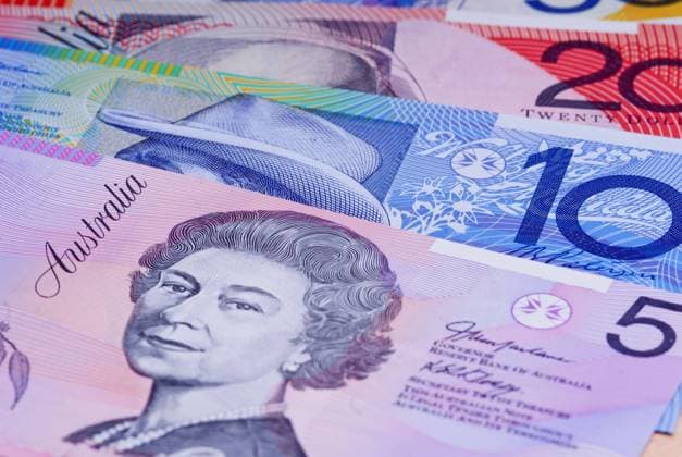 Australische Dollarscheine, Queen Elisabeth II auf dem 5-Dollarschein, Australien Australien dollar bills, queen Elisabeth II on the 5 dollar bin, Australia BLWS651971