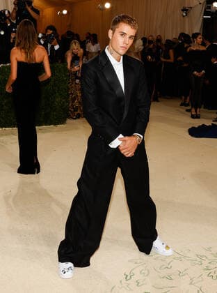 Justin Bieber arrives for The Met Gala at The Metropolitan Museum of Art celebrating the opening of In America: A Lexicon of Fashion in New York City on Monday, September 13, 2021.  NYP20210913602 JOHNxANGELILLO