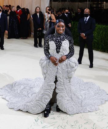 Simone Biles arrives for The Met Gala at The Metropolitan Museum of Art celebrating the opening of In America: A Lexicon of Fashion in New York City on Monday, September 13, 2021.  NYP20210913606 JOHNxANGELILLO