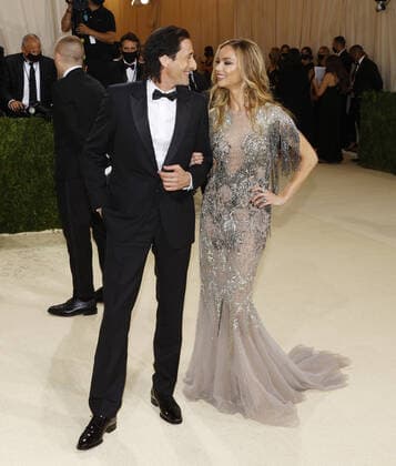 Adrien Brody and Georgina Chapman arrives on the red carpet for The Met Gala at The Metropolitan Museum of Art celebrating the opening of In America: A Lexicon of Fashion in New York City on Monday, September 13, 2021.  NYP20210913323 JOHNxANGELILLO