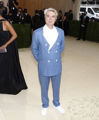 David Byrne arrives on the red carpet for The Met Gala at The Metropolitan Museum of Art celebrating the opening of In America: A Lexicon of Fashion in New York City on Monday, September 13, 2021.  NYP20210913317 JOHNxANGELILLO