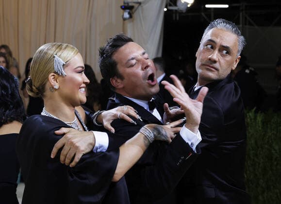 Rita Ora, Jimmy Fallon and Taika Waititi arrive on the red carpet for The Met Gala at The Metropolitan Museum of Art celebrating the opening of In America: A Lexicon of Fashion in New York City on Monday, September 13, 2021.  NYP20210913358 JOHNxANGELILLO