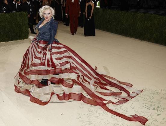 Debbie Harry arrives on the red carpet for The Met Gala at The Metropolitan Museum of Art celebrating the opening of In America: A Lexicon of Fashion in New York City on Monday, September 13, 2021.  NYP20210913434 JOHNxANGELILLO