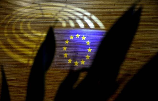 France European Parliament 6650743 14.09.2021 A light projection of the European Union flag is seen on the wall inside the European Parliament building in Strasbourg, France. Alexey Vitvitsky Sputnik Strasbourg France  Copyright: xAlexeyxVitvitskyx