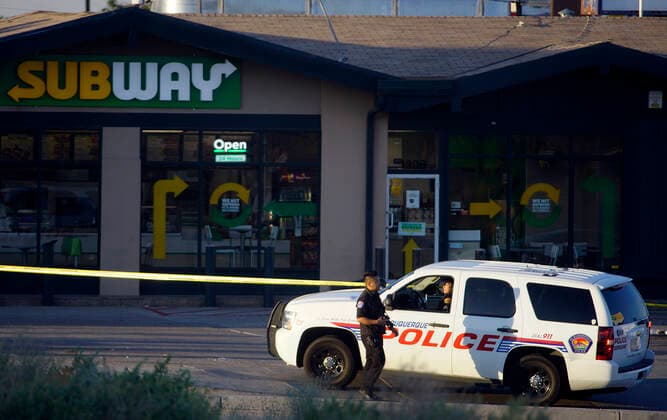September 14, 2021, NEW MEXICO, USA: 091421.APD officers investigate a fatal shooting following an attempted robbery at Subway on Gibson SE . Photographed on Tuesday September 14, 2021. USA - ZUMAab1_ 20210914_zaf_ab1_001 Copyright: xAdolphexPierre-Louis Journalx