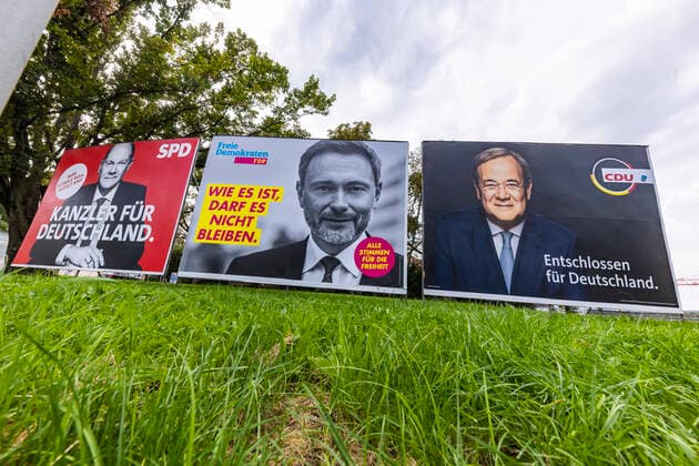 Großplakat zur Bundestagswahl 2021. BTW21. CDU, SPD, FDP. 14.09.2021: Deutschland, Baden-Württemberg, Stuttgart.