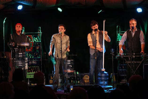 GlasBlasSing im Spiegelzelt am Apollo-Theater Apollo-Theater am 15.09.2021 in Siegen Deutschland.