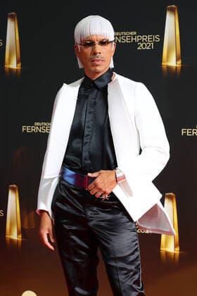 Jorge Gonzalez bei der Ankunft zur Deutscher Fernsehpreis Verleihung am 16.09.2021 in Köln Deutscher Fernsehpreis Verleihung 2021 in Koeln
