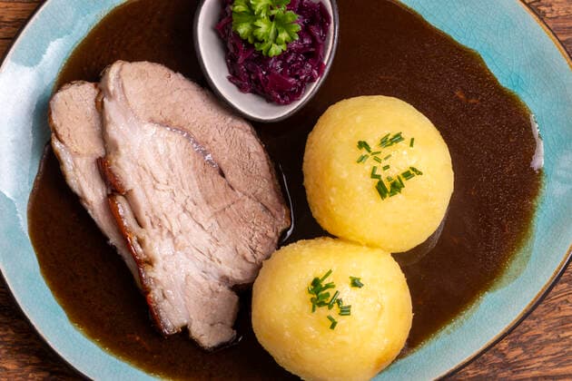 schweinebraten,mittagessen,braten,schweinefleisch,schweinsbraten,mahlzeit,mahlzeiten *** roast pork,lunch,roast porks,lunch time jb1-ncg