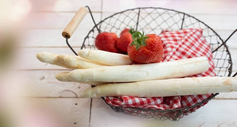 spargel,weißer spargel,asparagus,spargelsorte,spargelsorten,bleichspargel,spargel weiß *** asparagus,white asparagus,asparagus spear,asparagus spears m72-j4c