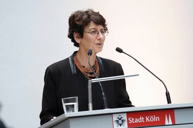 BIONTECH Gruender bekommen Ehrendoktorwuerde in Koeln Aktuell, 17.09.2021, Koeln, Oezlem Tuereci im Portrait bei Ihrer Rede nach der Verleihung der Ehrendoktorwuerde durch die Universitaet Koeln Nordrhein-Westfalen Deutschland