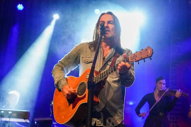 Ray Wilson und seine Band traten im Mörfelder Bürgerhaus auf - Mörfelden-Walldorf 17.09.2021: Ray Wilson Konzert