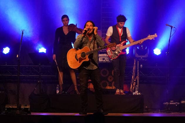 Ray Wilson und seine Band traten im Mörfelder Bürgerhaus auf - Mörfelden-Walldorf 17.09.2021: Ray Wilson Konzert