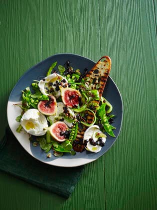Plate of pea Salad - figs, balsamic glaze, burrata, micro herbs, asparagus and grilled sourdough bread, 12.02.2015, Copyright: xBRETTxSTEVENSx green background,close-up,copy space,overhead view,still life,simplicity,generosity,healthy eating,fresh,table,dish,savoury,food-and-drink,food,bread,fruit,fig,vegetable,asparagus,pea,meal,organic food,salad,nobody,nutrition,homemade,ready-to-eat,green,quality,delicious,vegetarian food,rustic food,balsamic vinegar,sourdough,micro herb,lad,char grilled,February 2015 Release,burrata,Freshness,Generosity,Quality,Simplicity,Homemade,Green,No People,Coloured Background,Green Background,Copy Space,Point Of View,Close-Up,High Angle View,Food,Bread,Ready-To-Eat,Fresh Produce,Fruit,Fig,Vegetable,Asparagus, Ref:IS09AP3LV
