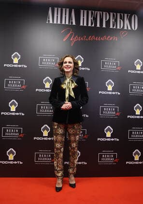 MOSCOW, RUSSIA - SEPTEMBER 18, 2021: Bolshoi s mezzo soprano Yelena Zhidkova arrives for a concert by Anna Netrebko at the State Kremlin Palace. The concert marks Netrebko s 50th birthday. Vladimir Gerdo TASS  TS11102C