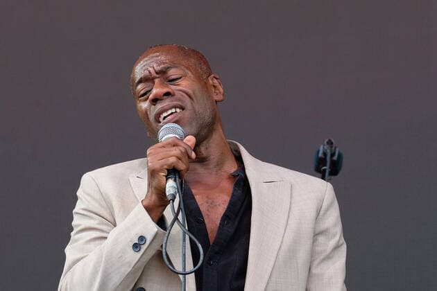 September 18, 2021, Newport, United Kingdom: Andrew Roachford, MBE, British singer songwriter and keyboard player with the pop, rock and soul band Roachwood performing live on stage at the Isle of Wight Festival. Newport United Kingdom - ZUMAs197 20210918_zaa_s197_068 Copyright: xDawnxFletcher-Parkx