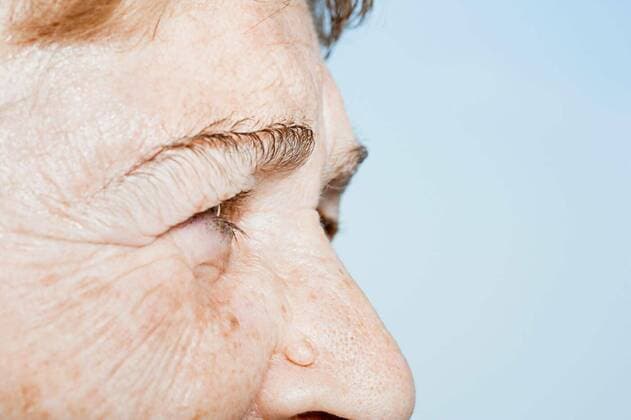  Close up of a senior woman s face model released, Symbolfoto, 11.10.2020, Copyright: xXiXinXingx Panthermedia21995525