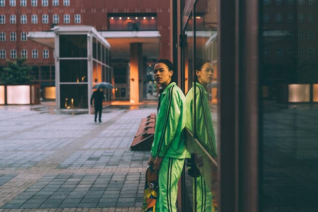 Woman leaning against glass window, Milan, Italy, 26.11.2018, Copyright: xEugenioxMarongiux, model released, wearing,green color,differential focus,reflection,three quarter length,real people,20 to 24 years,mixed race ethnicity,female,woman,young woman,only one young woman,one person,window,italy,milan,multistorey structures,outdoors,urban,day,tracksuit,standing,lifestyle,youth culture,urban life,baseball jacket,leaning against,December 2018 Release,buildings,Standing,Mixed Race Person,Young Adult,20-24 Years,Female,Women,Young Women,Real People,One Person,Southern Europe,Italy,Lombardy,Milan,Three Quarter Length,Selective Focus,Sports Clothing,Tracksuit,Numeral,Window,Light,Reflection,Outdoors,Day,Urban Scene,Lifestyles,Youth Culture,Wo Ref:IS09BT4ZU