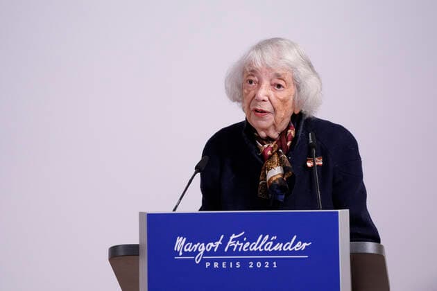 Verleihung des Margot-Friedlaender-Preis 2021 Aktuell,20.09.2021,Berlin, Margot Friedlaender bei ihrer Rede bei der Verleihung des Margot-Friedlaender-Preise 2021 Berlin Berlin Deutschland